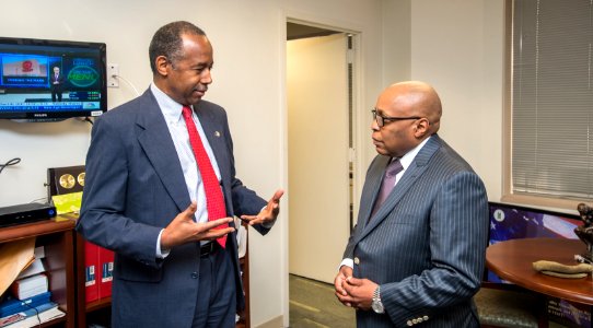 Secretary Cason visits HUD DC Field Office (39967041764)
