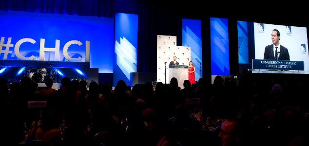 Secretary Castro at CHCI Gala (21517673533)