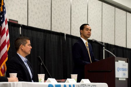 Secretary Castro at Hunger and Homelessness summit in Wisconsin (22282200154)