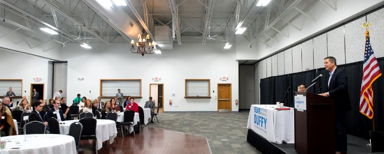 Secretary Castro at Hunger and Homelessness summit in Wisconsin (22716929470)