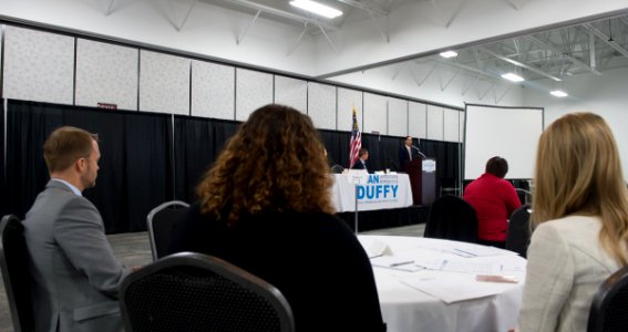 Secretary Castro at Hunger and Homelessness summit in Wisconsin (22916051511)