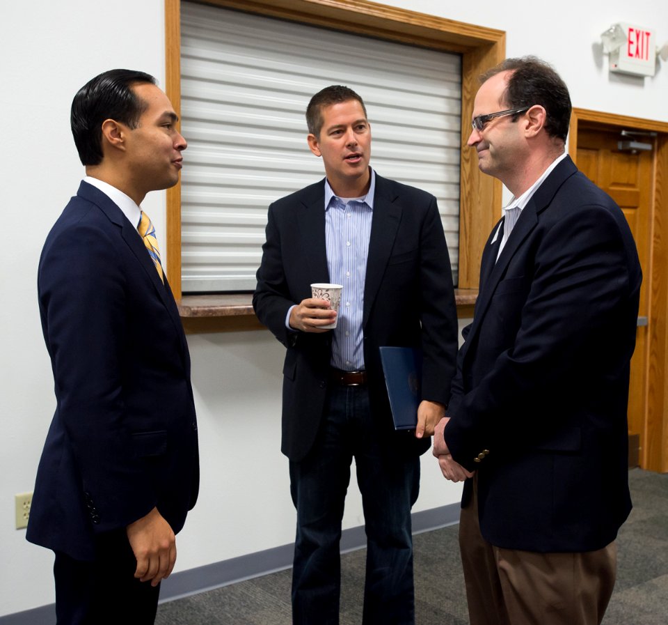 Secretary Castro at Hunger and Homelessness summit in Wisconsin (22904919685)