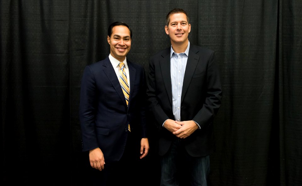 Secretary Castro at Hunger and Homelessness summit in Wisconsin (22916052791)