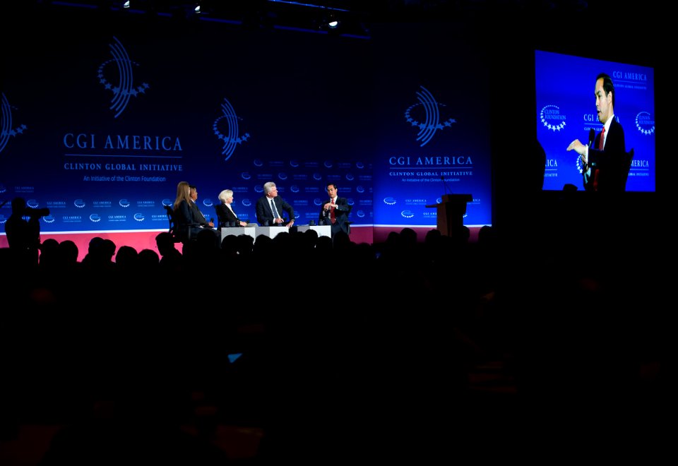 Secretary Castro Attends CGI Event Denver, CO (18085584073)