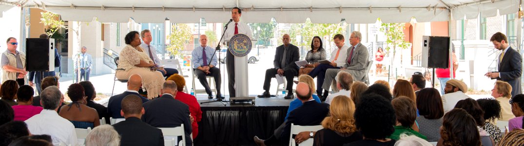 Secretary Castro Bienville Basin Community Ceremony (20854404719)