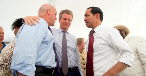 Secretary Castro Bienville Basin Community Ceremony (21041220535)
