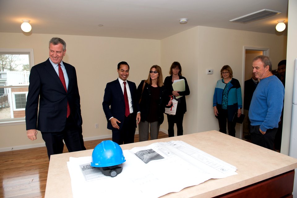 Secretary Castro in Breezy Point, NYC (21923588704)