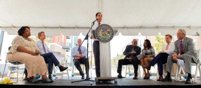 Secretary Castro Bienville Basin Community Ceremony (21048834511)