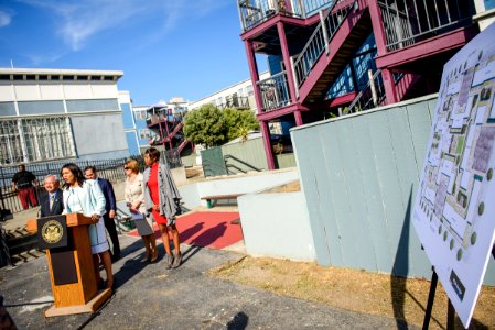 Secretary Castro in California for RAD Event (21573377953)