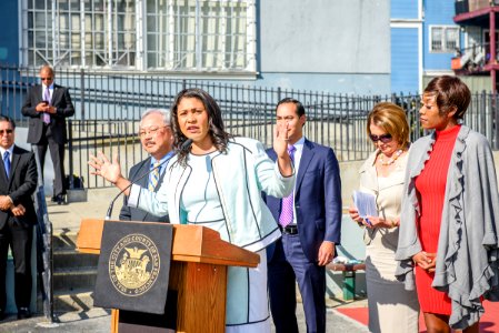 Secretary Castro in California for RAD Event (21571634344)