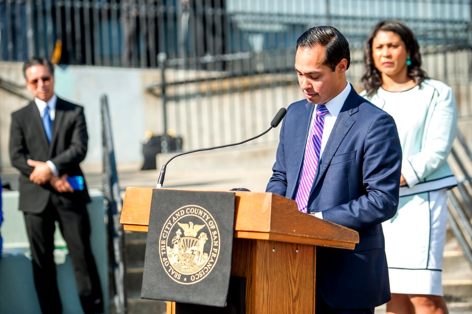 Secretary Castro in California for RAD Event (22006327360)
