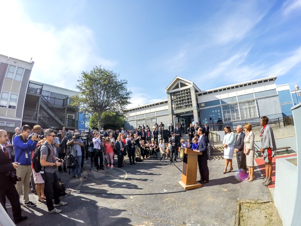 Secretary Castro in California for RAD Event (22204687831)