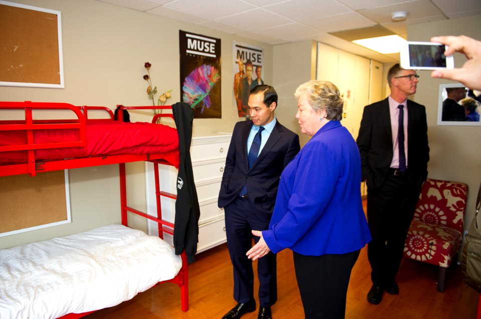 Secretary Castro in L.A. (15786996686)