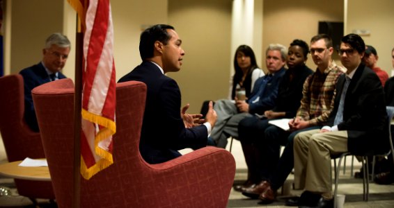 Secretary Castro in Minneapolis Minnesota (22100882083)