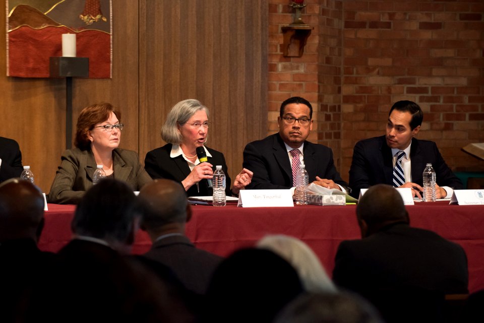 Secretary Castro in Minneapolis Minnesota (22696054026)