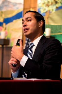 Secretary Castro in Minneapolis Minnesota (22696054906)