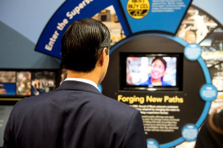 Secretary Castro in Minneapolis Minnesota (22722014375)