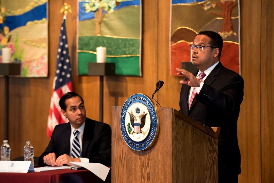 Secretary Castro in Minneapolis Minnesota (22696052936)