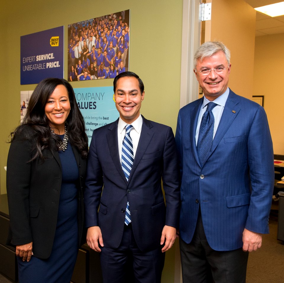 Secretary Castro in Minneapolis Minnesota (22733213781)