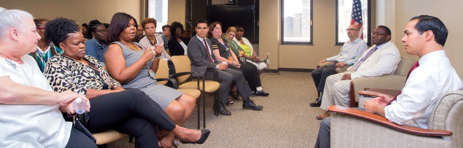 Secretary Castro New Orleans Field Office Visit (20846034368)