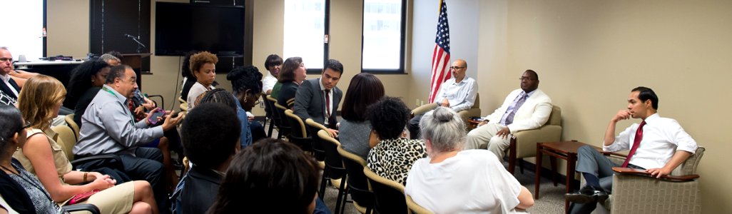 Secretary Castro New Orleans Field Office Visit (21024010162)