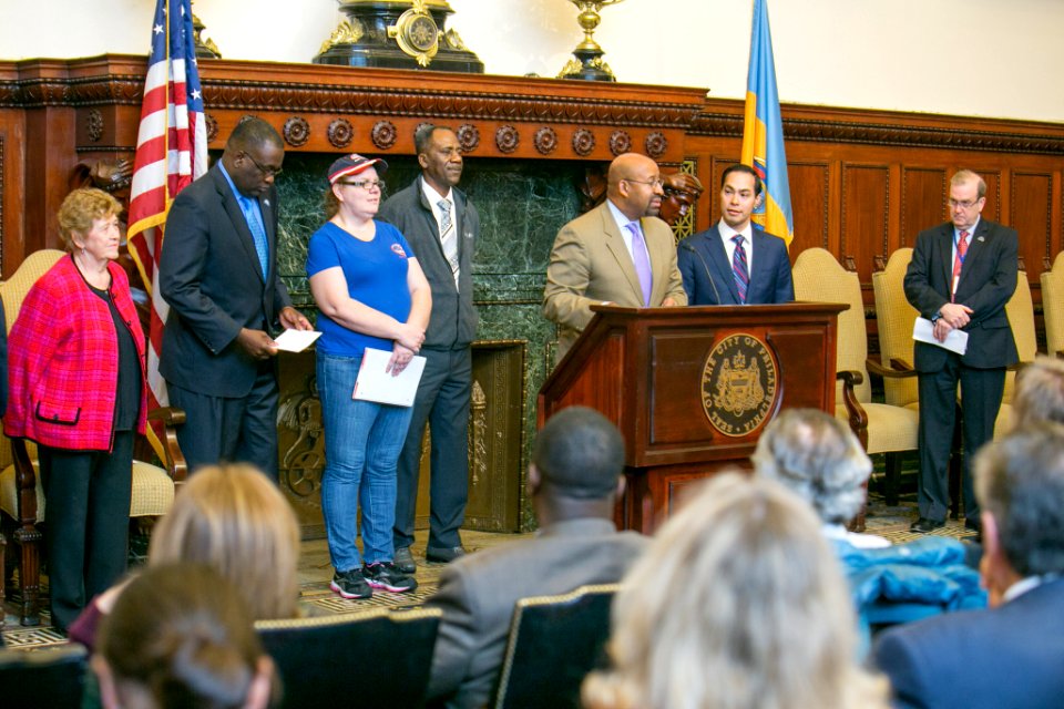 Secretary Castro Philadelphia Homelessness Announcement (23186562084)