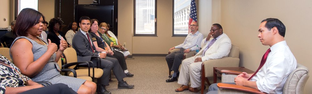 Secretary Castro New Orleans Field Office Visit (21041549051)