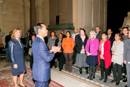 Secretary Castro Philadelphia Homelessness Announcement (23186557114)