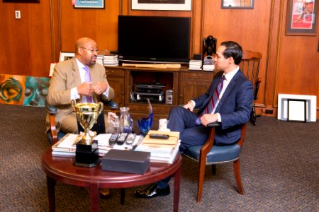 Secretary Castro Philadelphia Homelessness Announcement (23186559964)