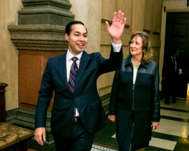 Secretary Castro Philadelphia Homelessness Announcement (23186555844)