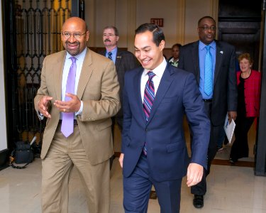 Secretary Castro Philadelphia Homelessness Announcement (23187874673)