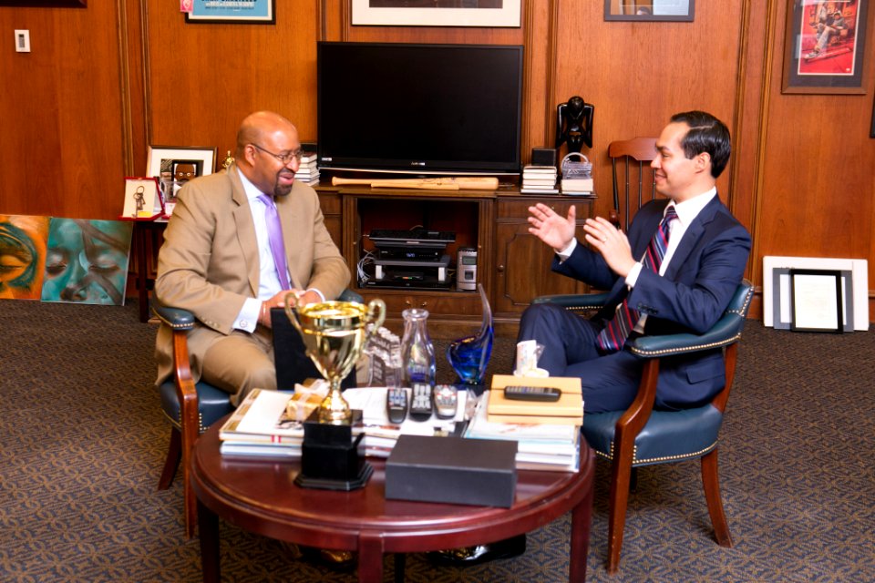 Secretary Castro Philadelphia Homelessness Announcement (23187879593)