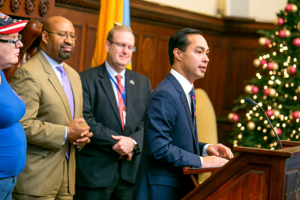 Secretary Castro Philadelphia Homelessness Announcement (23187888293)