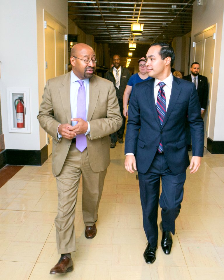 Secretary Castro Philadelphia Homelessness Announcement (23706264602)