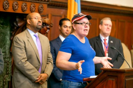Secretary Castro Philadelphia Homelessness Announcement (23706274522)