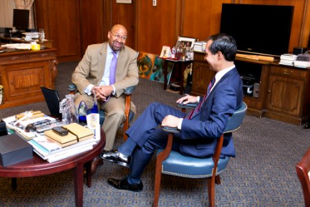 Secretary Castro Philadelphia Homelessness Announcement (23814684065)