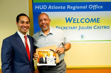 Secretary Castro Visit Atlanta RO (14996492230)