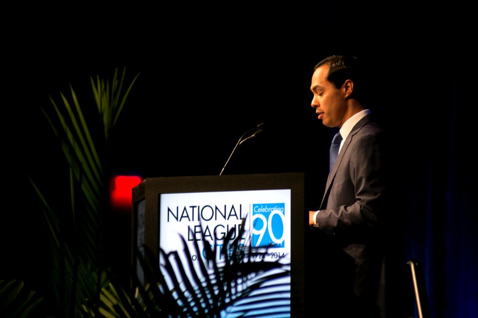 Secretary Castro Visits Austin, Texas (15656977650)