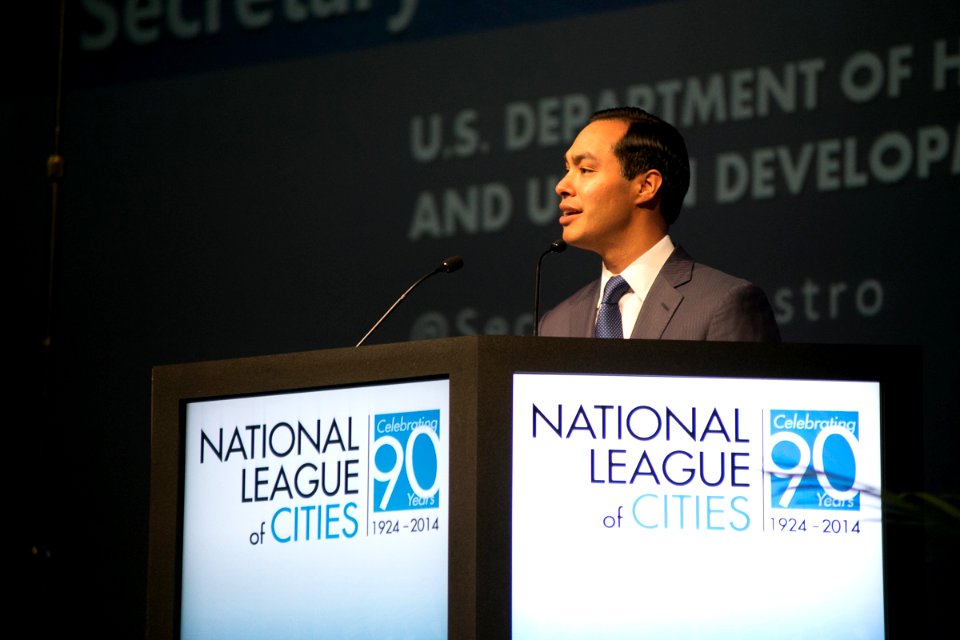 Secretary Castro Visits Austin, Texas (15656977690)