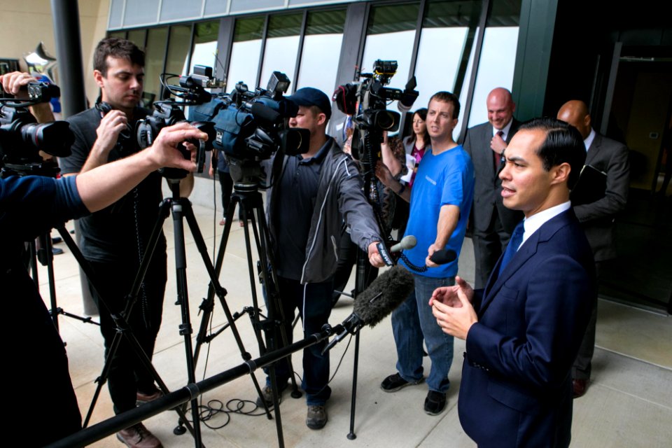 Secretary Castro Visits Austin-Day 2 (15224952204)