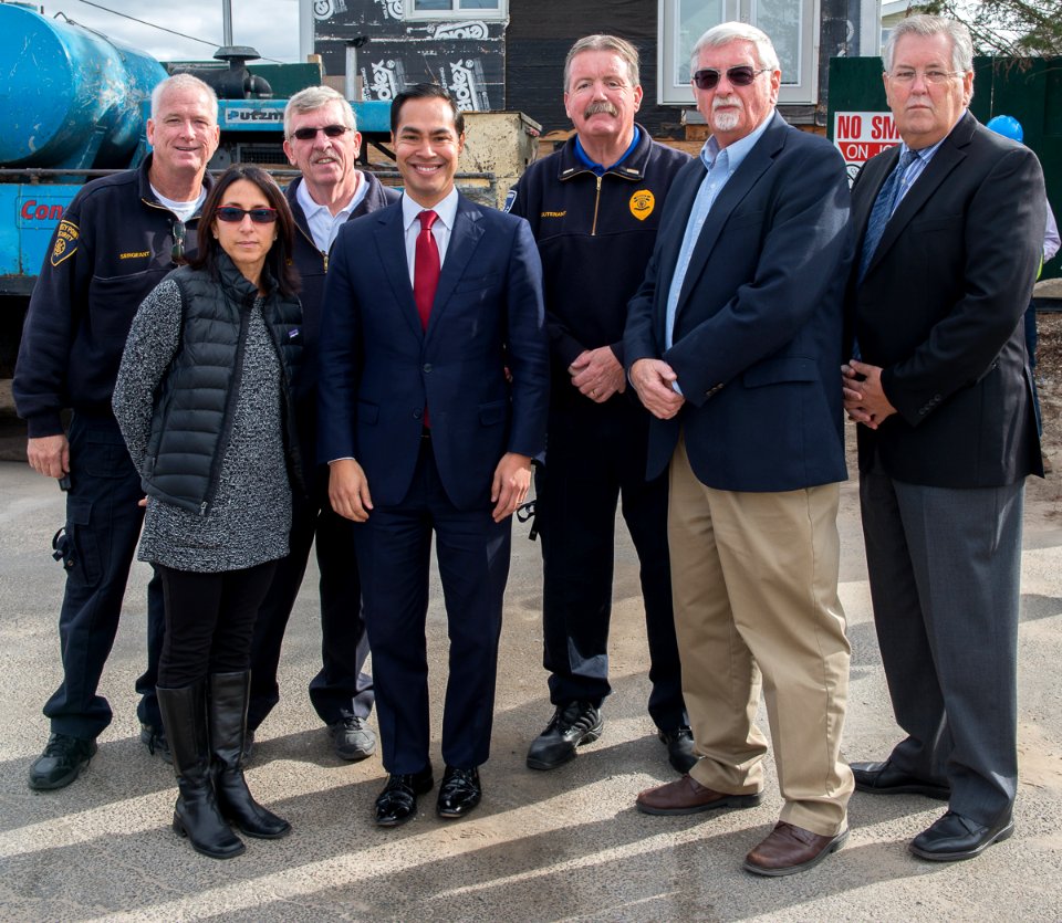 Secretary Castro Visits Breezy Point, New York (22361286369)