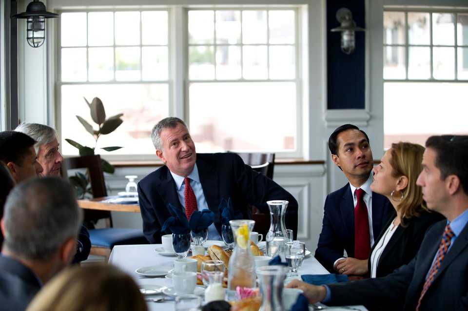 Secretary Castro Visits Breezy Point, New York (22361277919)