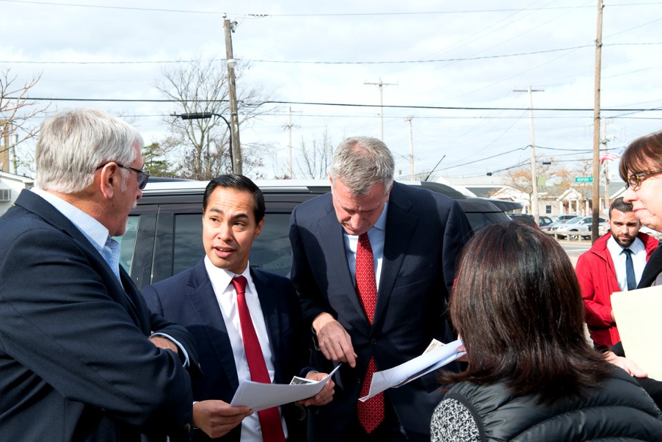 Secretary Castro Visits Breezy Point, New York (22360381428)