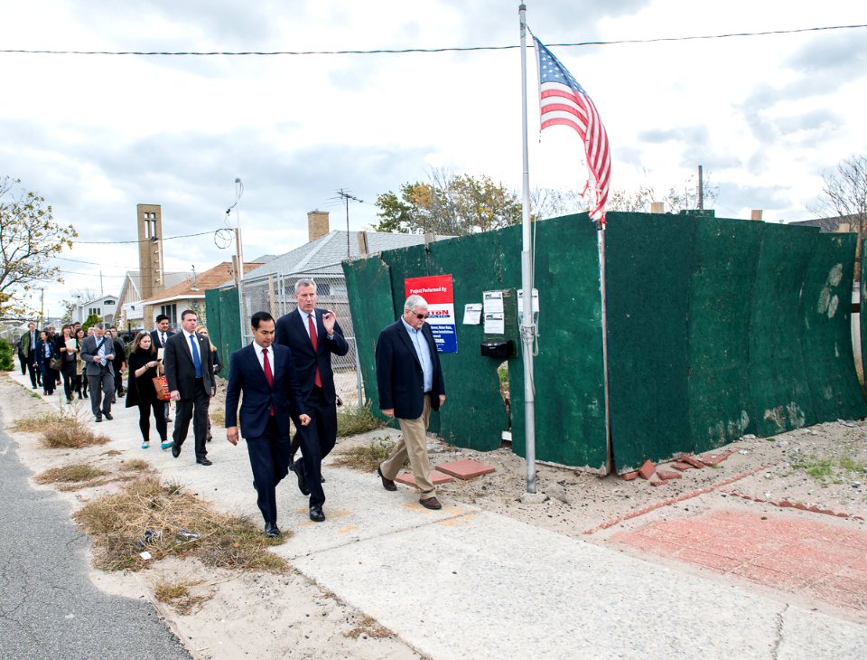 Secretary Castro Visits Breezy Point, New York (22360389748)