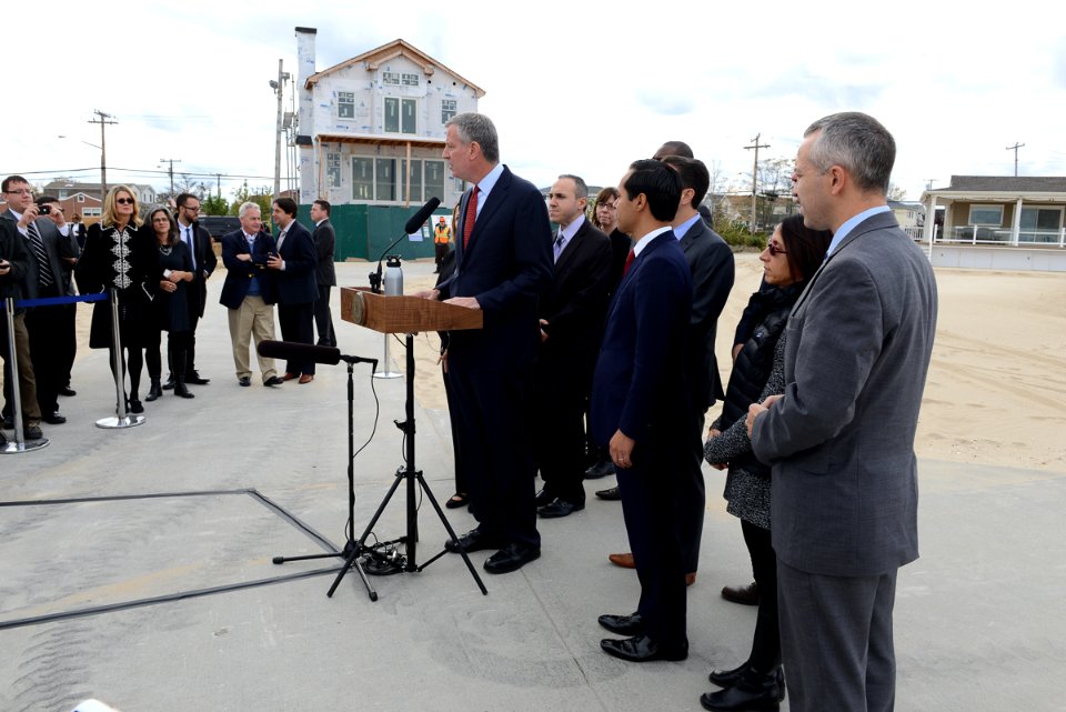 Secretary Castro Visits Breezy Point, New York (22361290769)