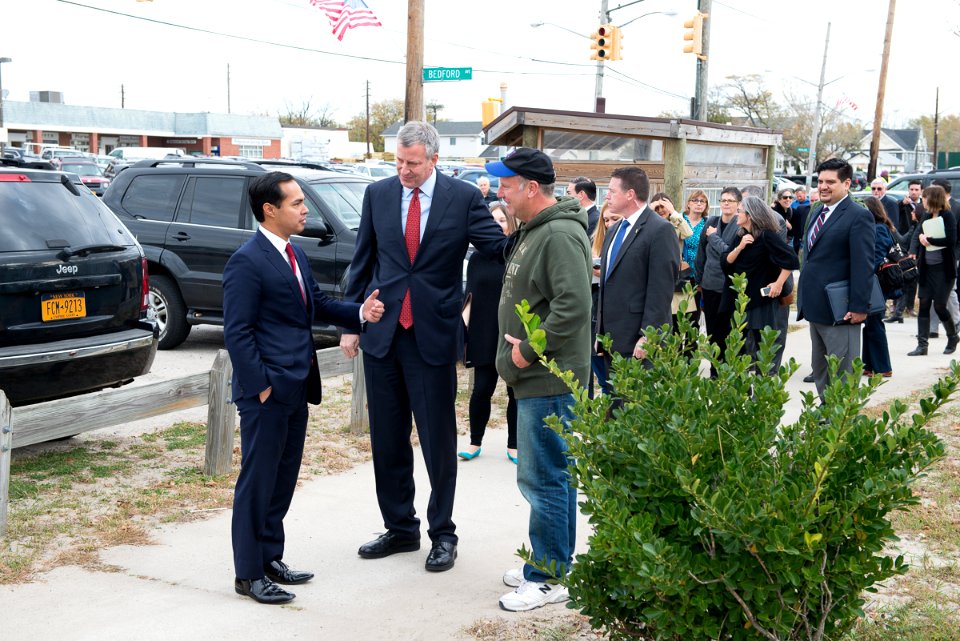 Secretary Castro Visits Breezy Point, New York (22559277071)