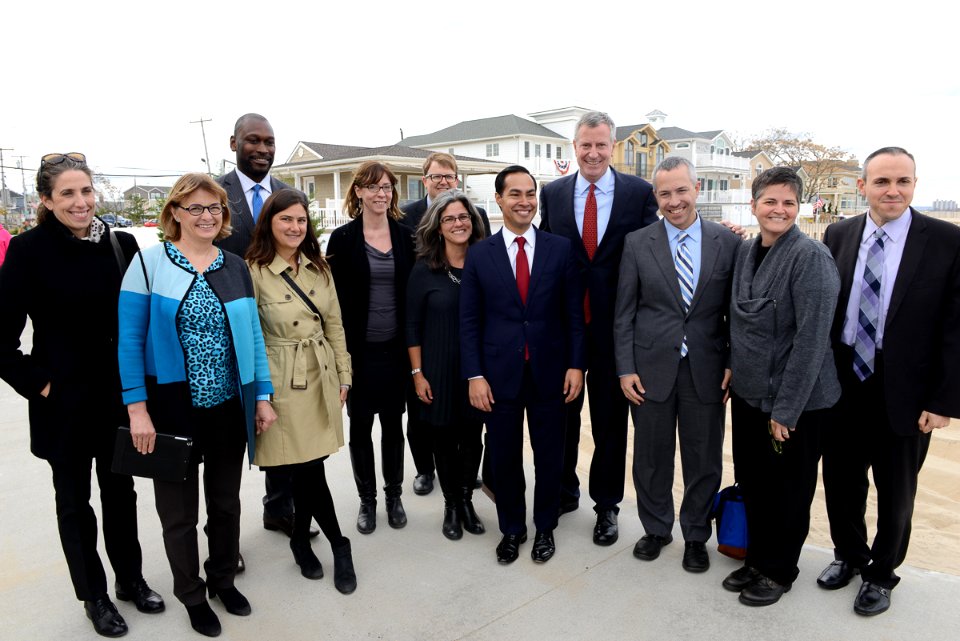 Secretary Castro Visits Breezy Point, New York (22548086045)