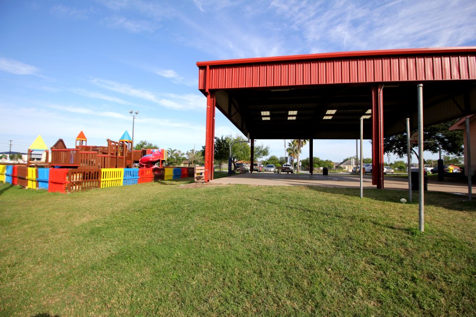 Secretary Castro visits Brownsville Texas (15870957255)