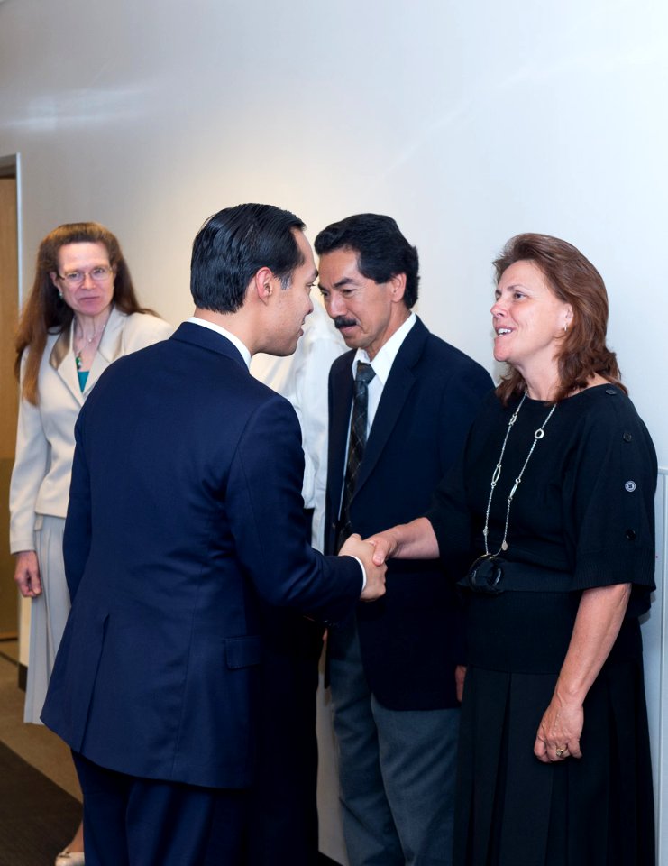 Secretary Castro Visits Denver, Co. (18679797016)