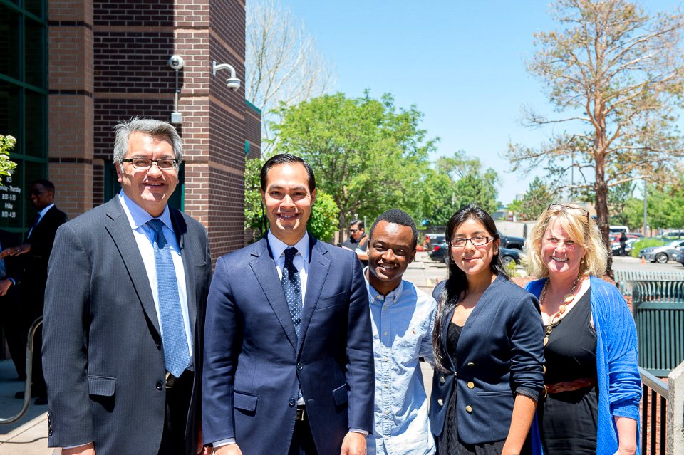 Secretary Castro Visits Denver, Co. (18701295252)